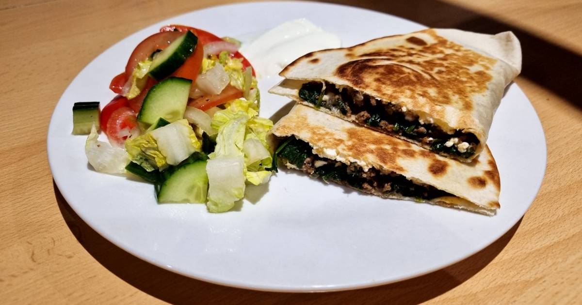 Beef, Spinach & Cheese Gozleme Recipe by Andrea Cookpad