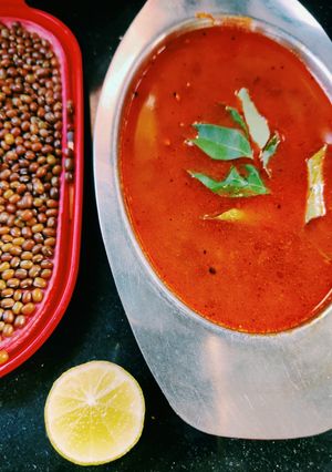 मूंग सब्जी(moong sabji recipe in hindi) रेसिपी मुख्य फोटो