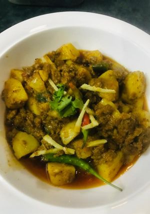 A picture of 3 spices mutton qeema alu.