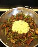 Tallarines y Vegetales con Jamón estilo Oriental