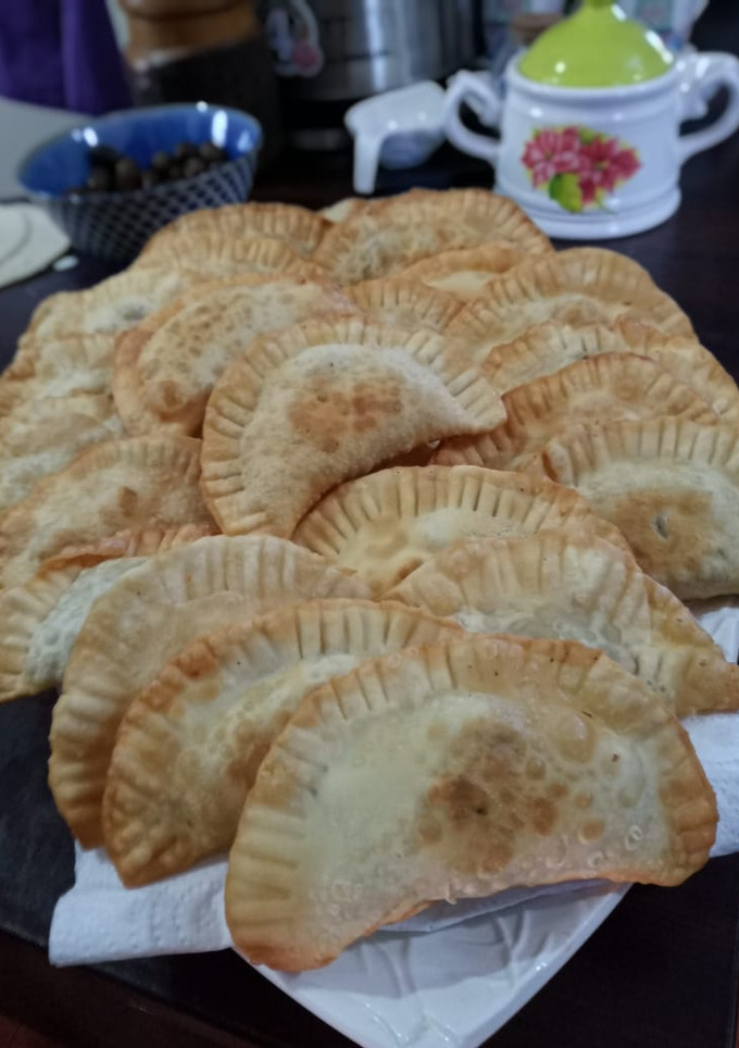 Una foto de Empanadas de pino fritas, hechas con mucho amor