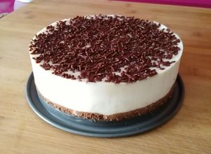 Una foto de Tarta cuajada de chocolate blanco