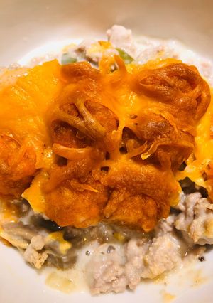 A picture of Turkey 🦃 Tator Tot Casserole 🥘.