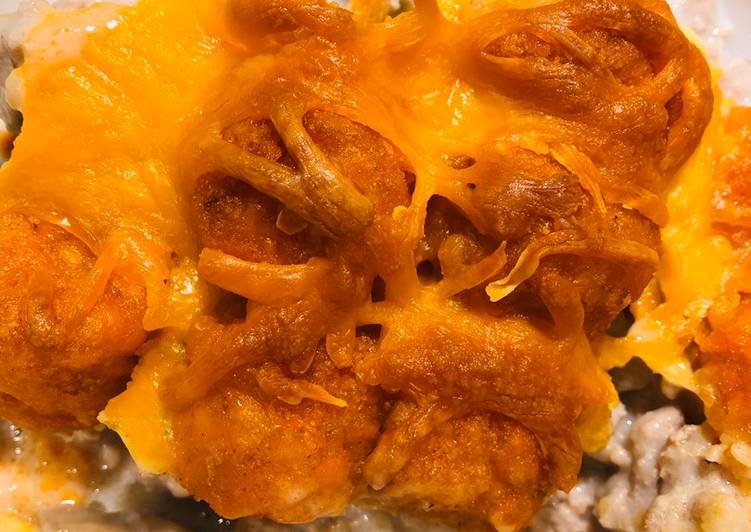 Step-by-Step Guide to Prepare Delicious Turkey 🦃 Tator Tot Casserole 🥘