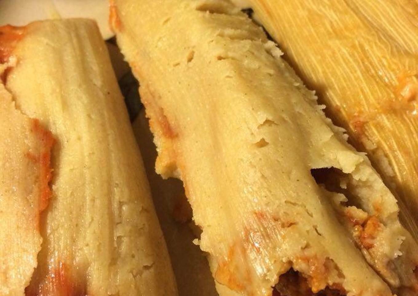 Tamales de Mami Chelo (mole y chilorio)