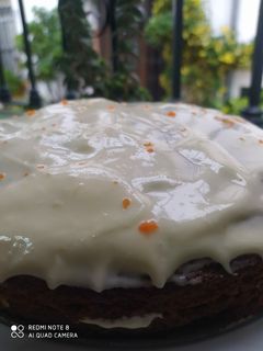 Una foto de Tarta de zanahoria con frosting de queso 🥕🍰
