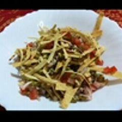 A picture of Sprouted papad bhel.