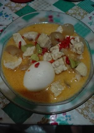 Foto resep Sambal goreng 3T (tahu, tempe, telor) krecek