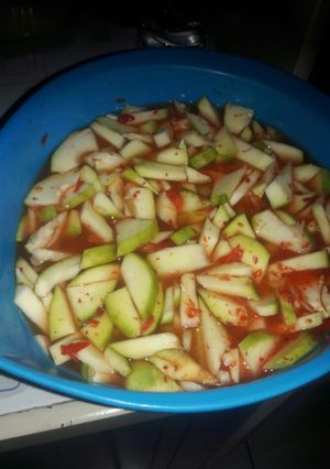 Foto resep Asinan mangga muda simple alla momy