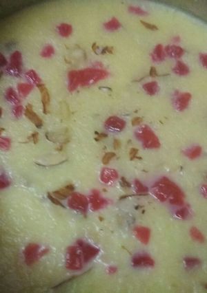 A picture of Vanilla ice cream.