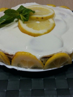 Una foto de Tarta de leche condensada y limón