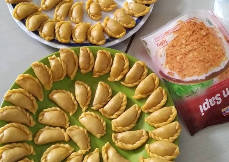 Resep masakan Pastel Mini Isi Abon | Cara Bikin Pastel Mini Isi Abon Yang Sedap