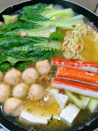 Cara Gampang Membuat Resep Steamboat kuah tomyam kaldu udang yang Sempurna Anti Ribet, Uenak Banget