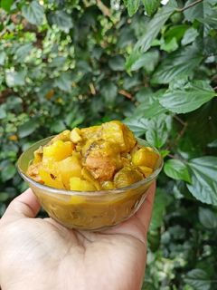 আলু সয়াবিনের তরকারি ( aloo soyabean tarkari recipe in Bengali রেসিপির প্রধান ছবি