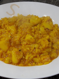 Una foto de Arroz con coliflor y sepia