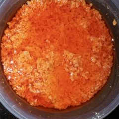 A picture of Garlic chutney.