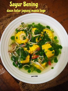 Foto resep Sayur bening Daun kelor jagung manis,toge