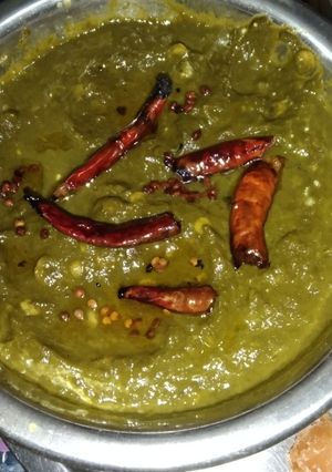 पालक सरसों का साग(palak sarson ka saag recipe in Hindi) रेसिपी मुख्य फोटो