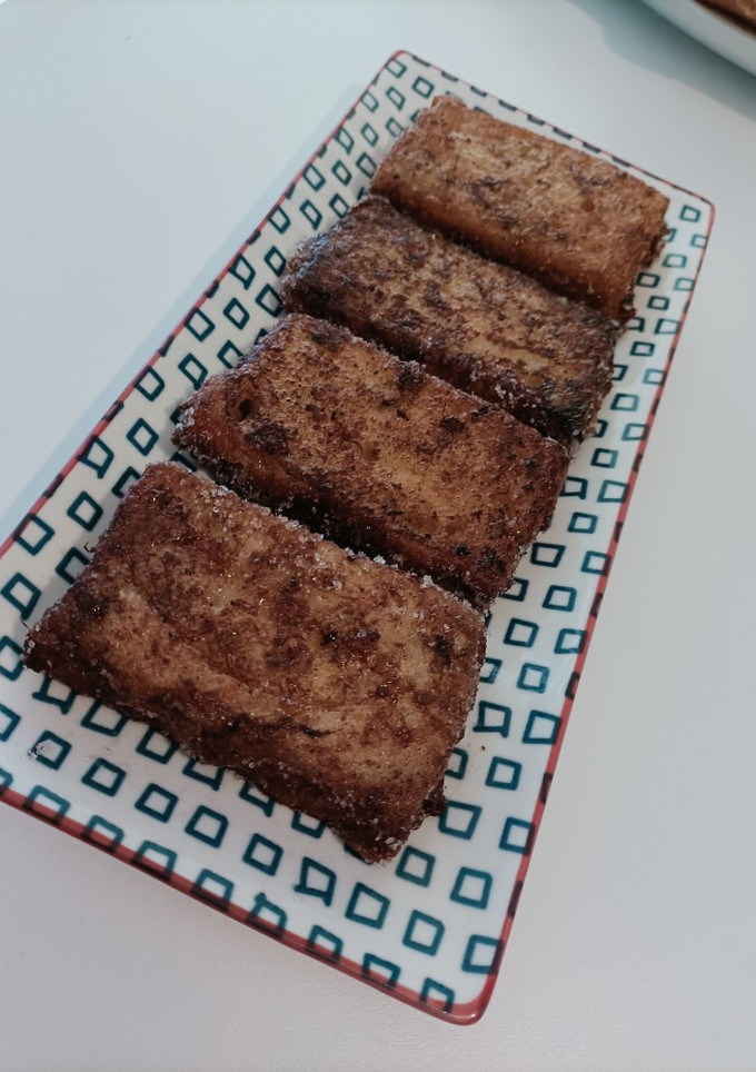 Una foto de Torrijas caramelizadas de Semana Santa