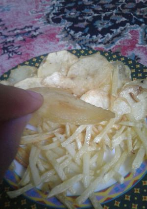 عکسی از دستور چیپس و سیب زمینی خلالی فلفلی