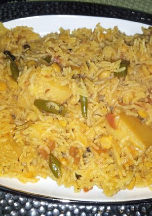 A picture of Pepper Chilli Lentil Pulao.