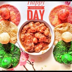A picture of Nariyal laddoo.