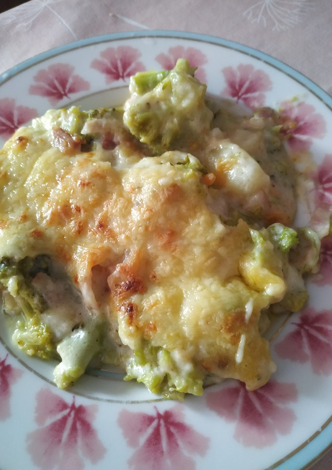 Una foto de Brócoli con bechamel