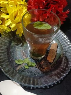 तुलसी काढ़ा रेसिपी मुख्य फोटो