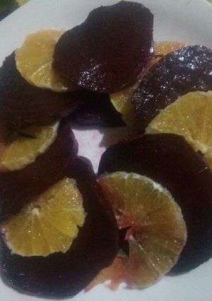 Une photo de Salade betterave / orange
