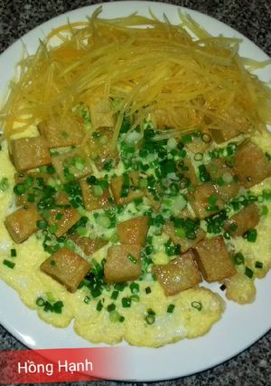 Hình của món Bột Khoai Môn Chiên Trứng.