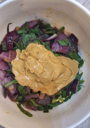 A picture of Keto Peanut Butter and Crunchy Onions.