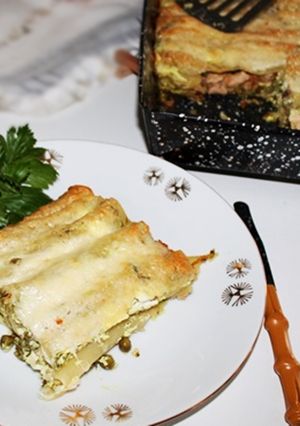 Tejszínes cannelloni zöldborsós csirkével töltve recept fotója