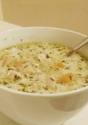 Tárkonyos csirkeragu leves recept fotója