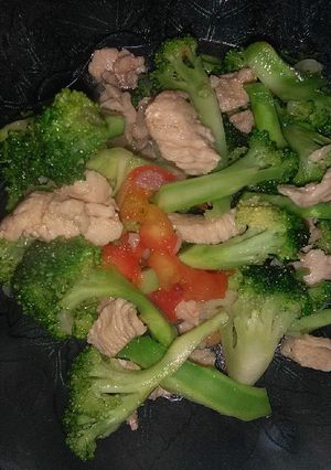 Foto resep Brokoli cah ayam