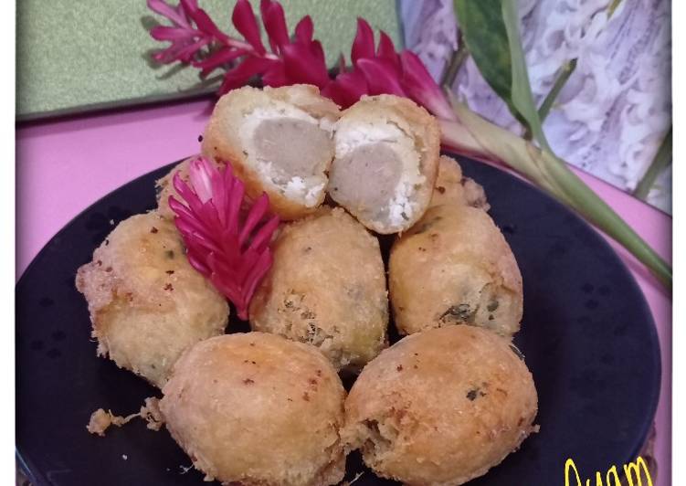 Perkedel Singkong Isi Bakso Ayam