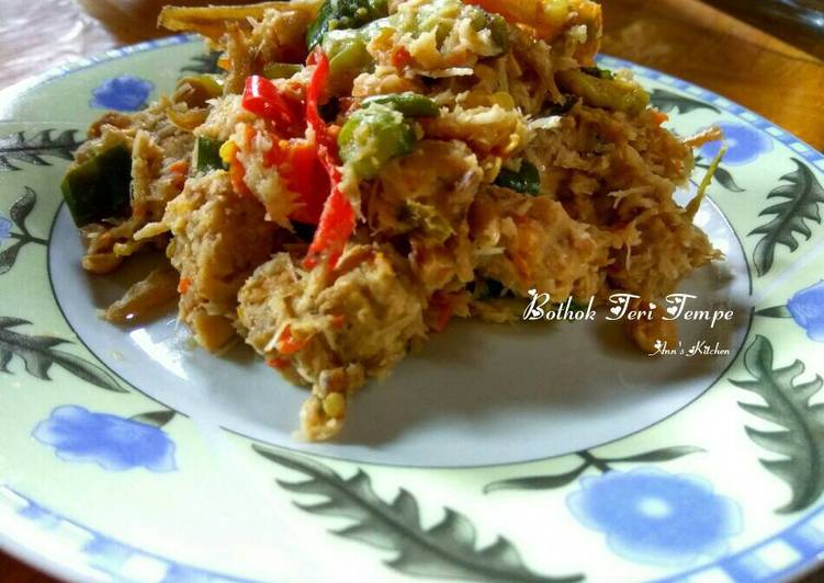 Botok Ikan Bilis Tempe