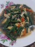 Oseng-oseng Kacang Panjang Putren