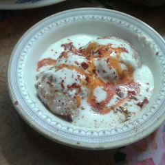 A picture of DAHI VADA.