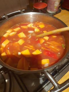 A picture of Easy sweet potato and pointed pepper soup.