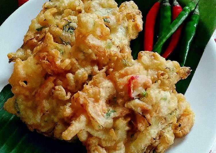 Resep Bakwan sayur renyah dan gurih, Lezat Sekali