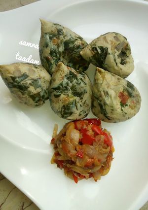 A picture of Spinach moi moi.