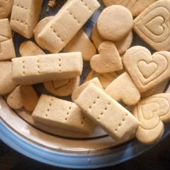 A picture of Cookies.