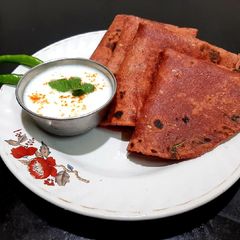 A picture of Beetroot Paratha.