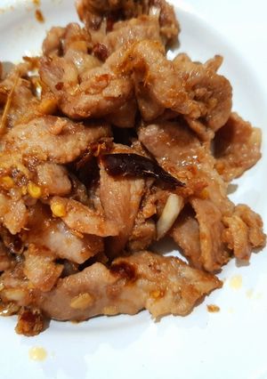 รูปของ หมูผัดกะปิใส่พริกแห้ง