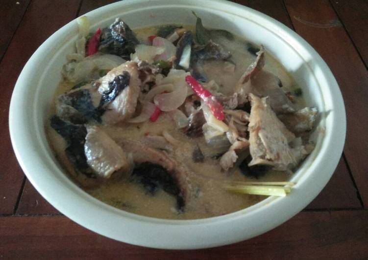 Langkah Membuat Mangut Ikan Pari yang praktis