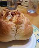 Pan amasado con chicharrones