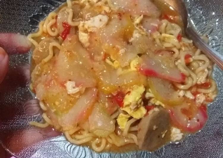 Resep Seblak Mie Pedassss yang Bikin Ngiler