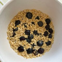 A picture of Blueberry overnight oats 🫐.