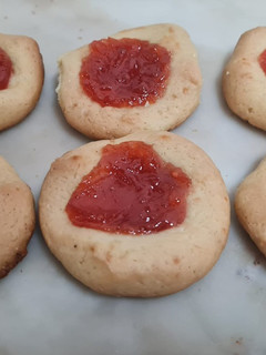 Una foto de Pepas de membrillo sin manteca