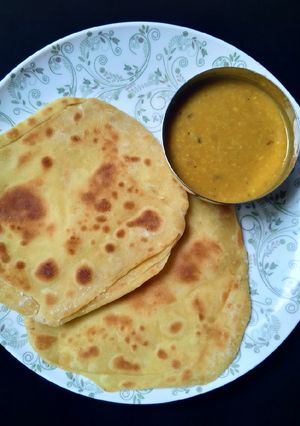 তালের রসের পরোটা রেসিপির প্রধান ছবি